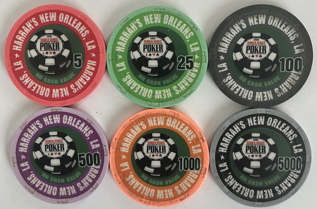 Harrah's World Series of Poker Paulson Sample Chips - Apache Poker